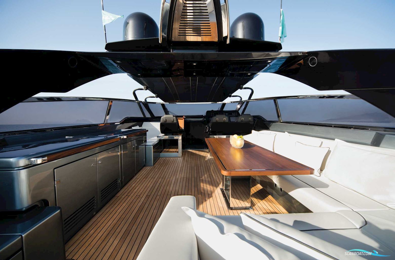 Riva 76′ Bahamas