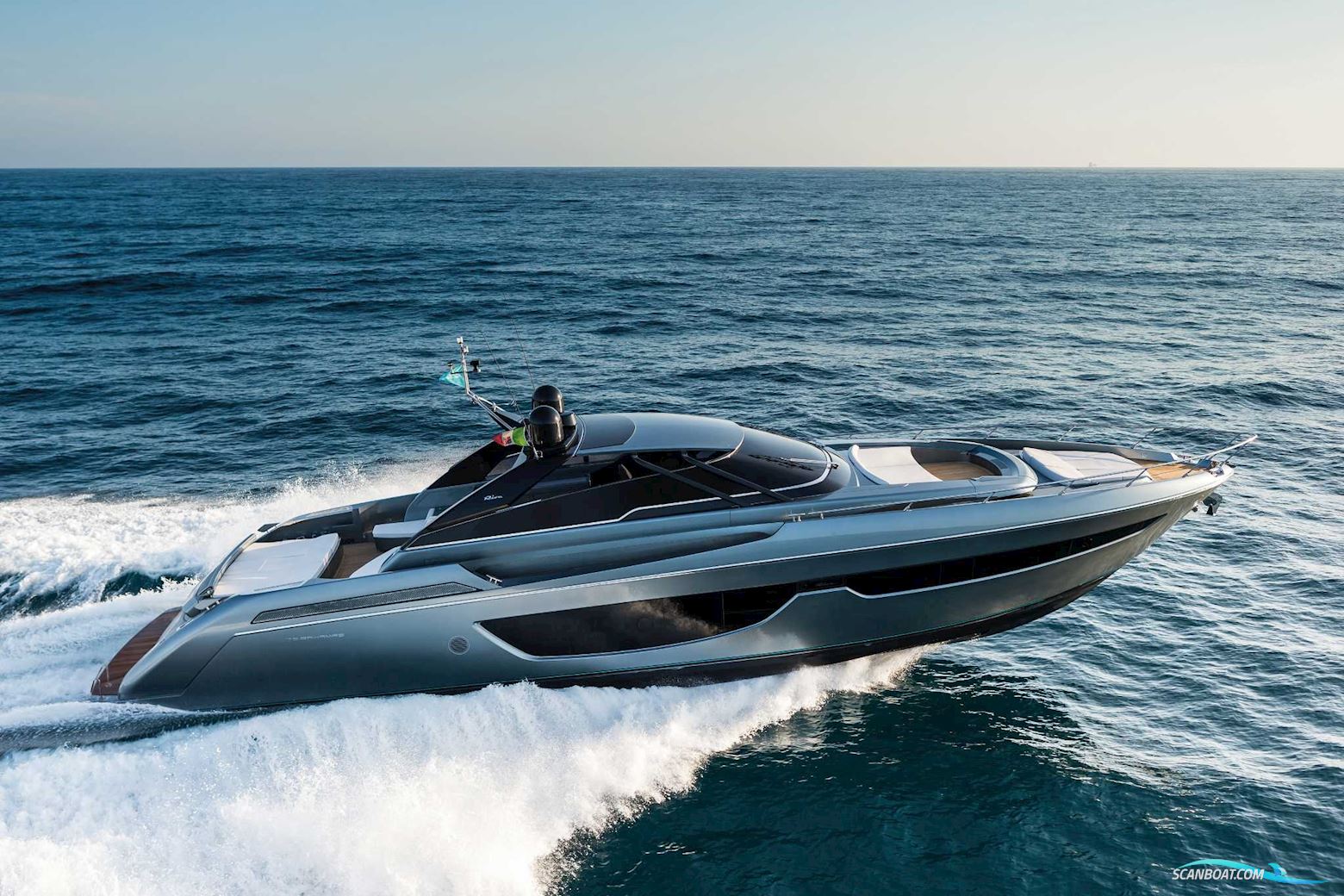 Riva 76′ Bahamas