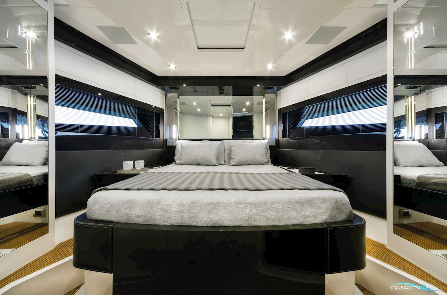 Riva 76′ Bahamas