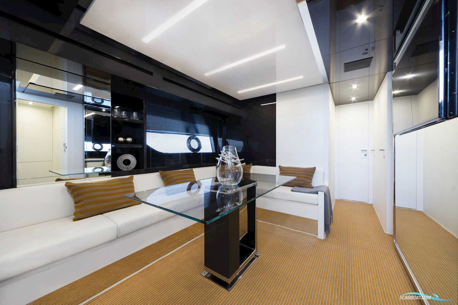 Riva 76′ Bahamas