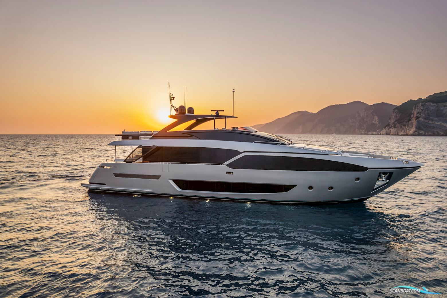 Riva 90′ Argo