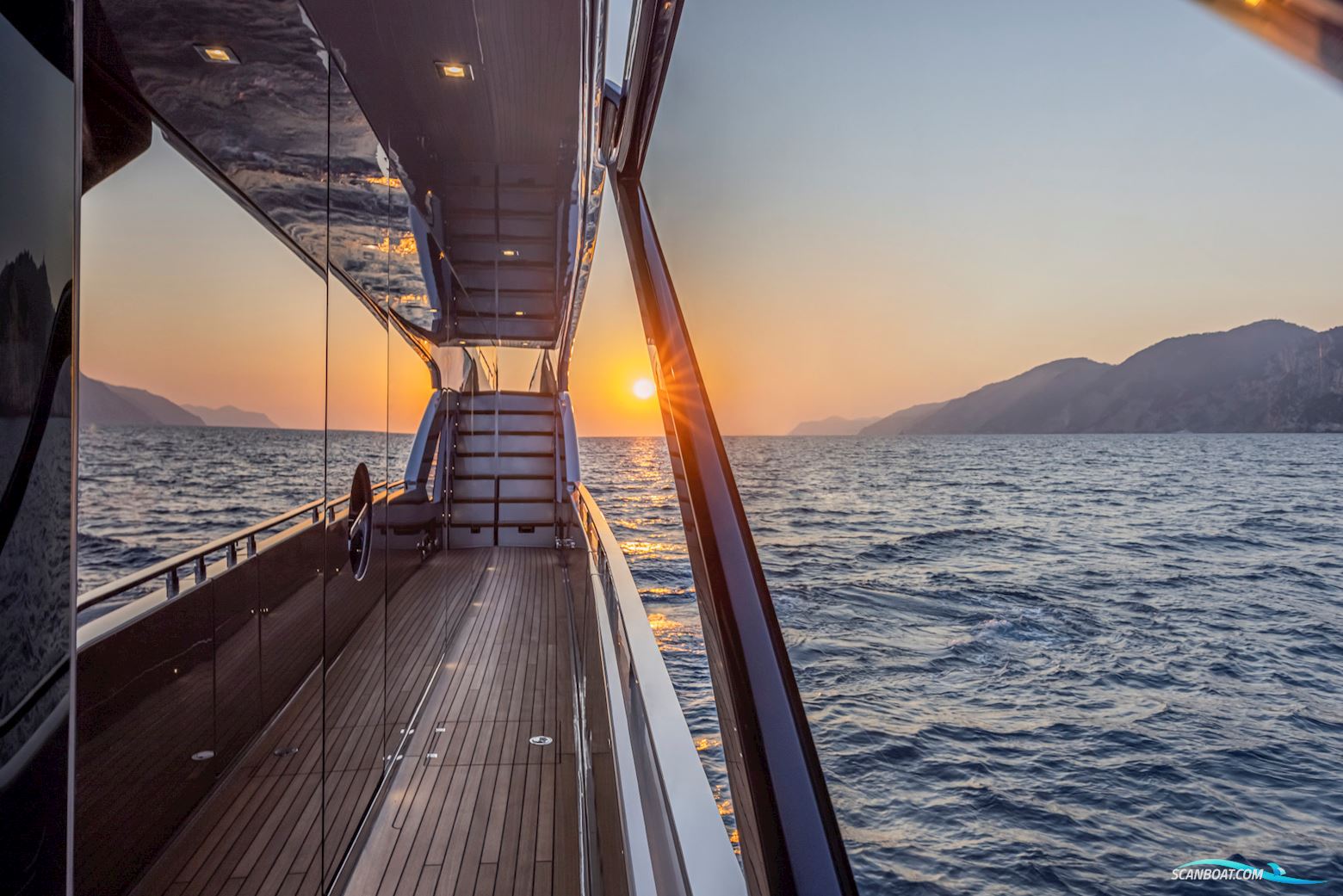Riva 90′ Argo