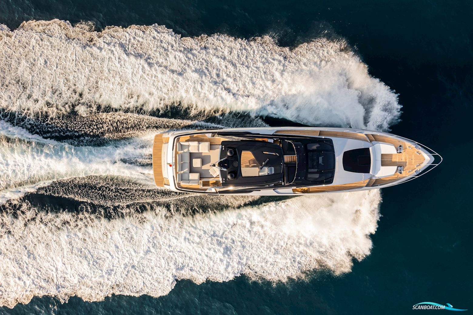 Riva 90′ Argo