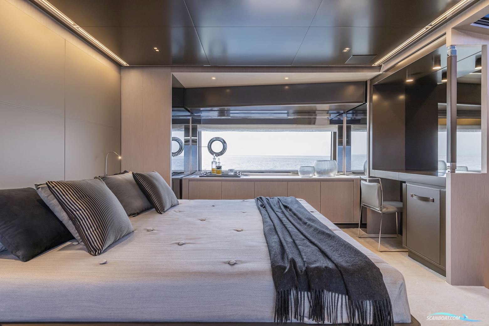 Riva 90′ Argo
