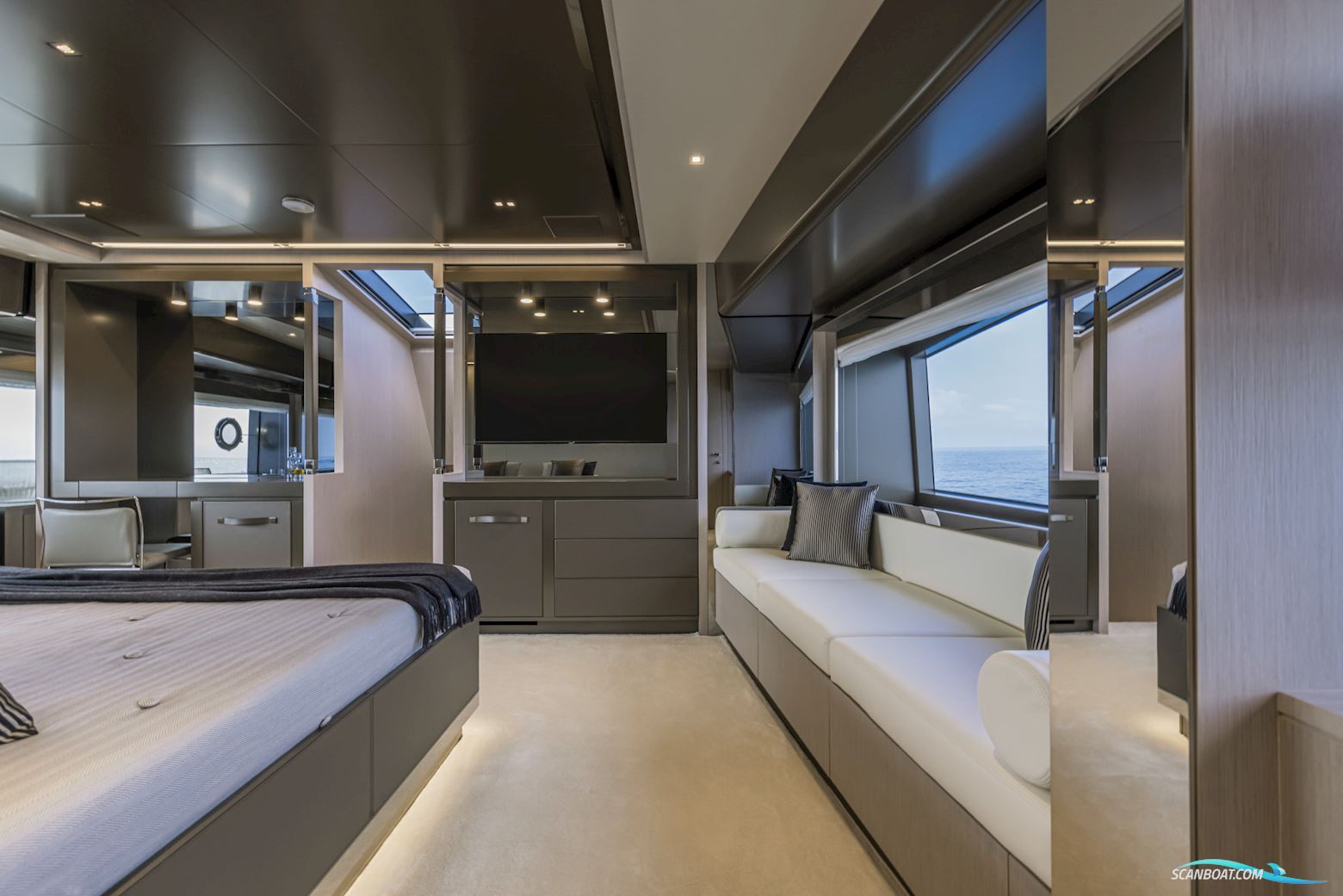 Riva 90′ Argo