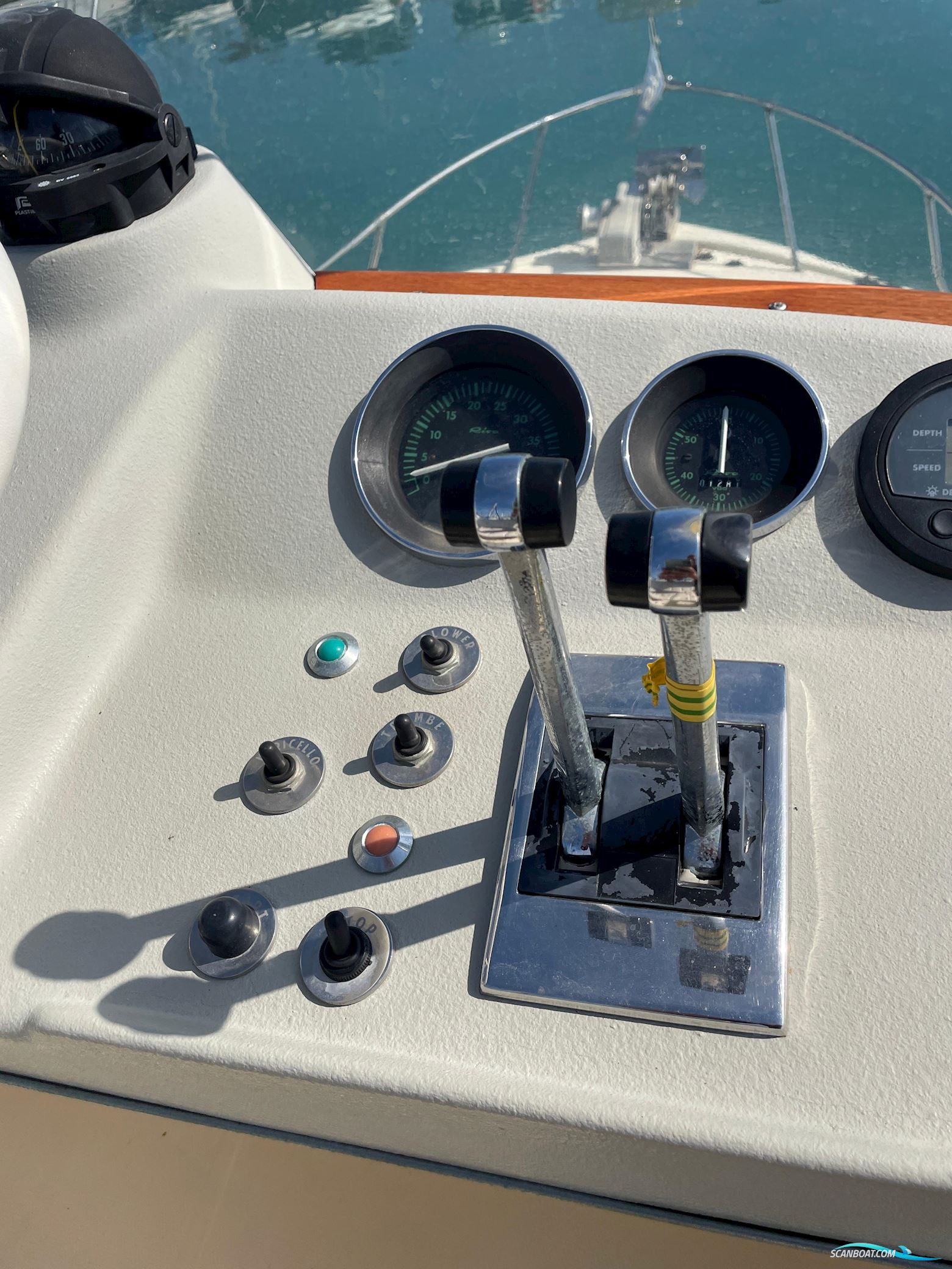 Riva Betram Sport Fish 25