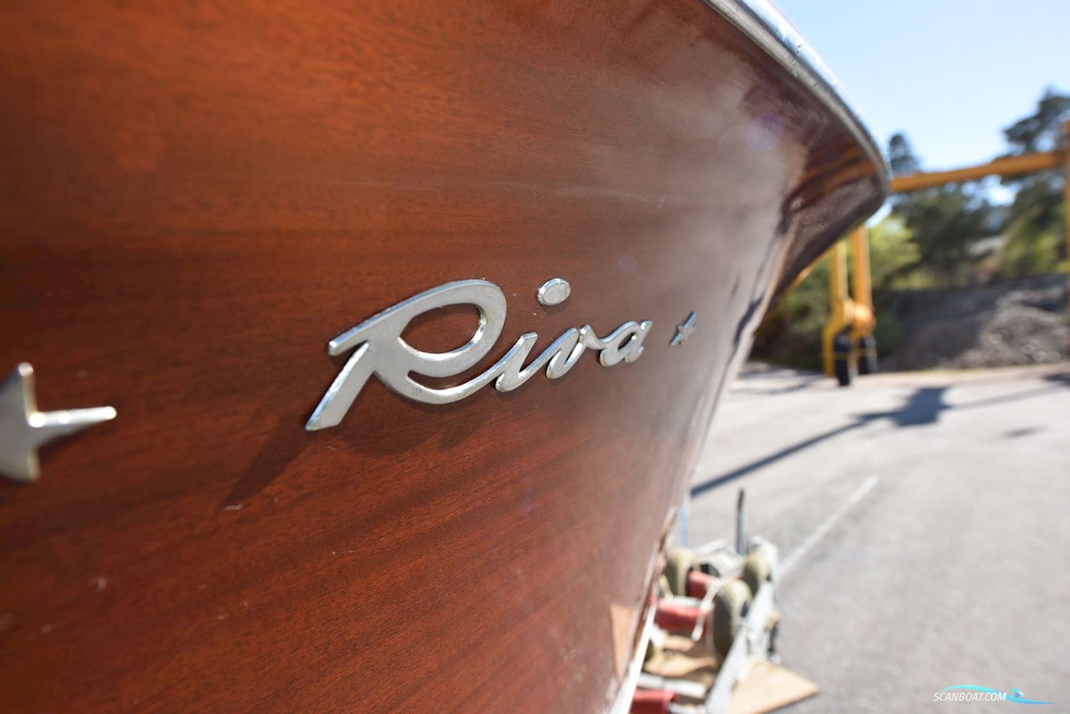 Riva Riva Ariston