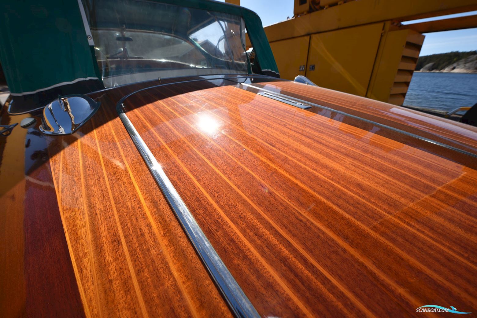 Riva Riva Ariston