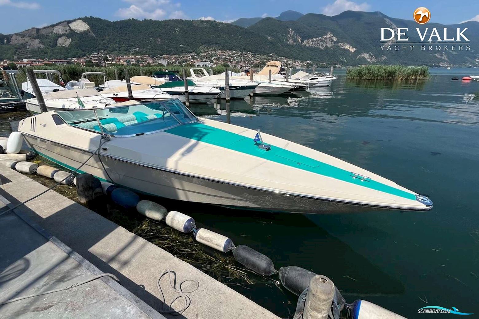 Riva St-Tropez Motorboot 1980, mit Crusader M. U.S.A motor, Italien