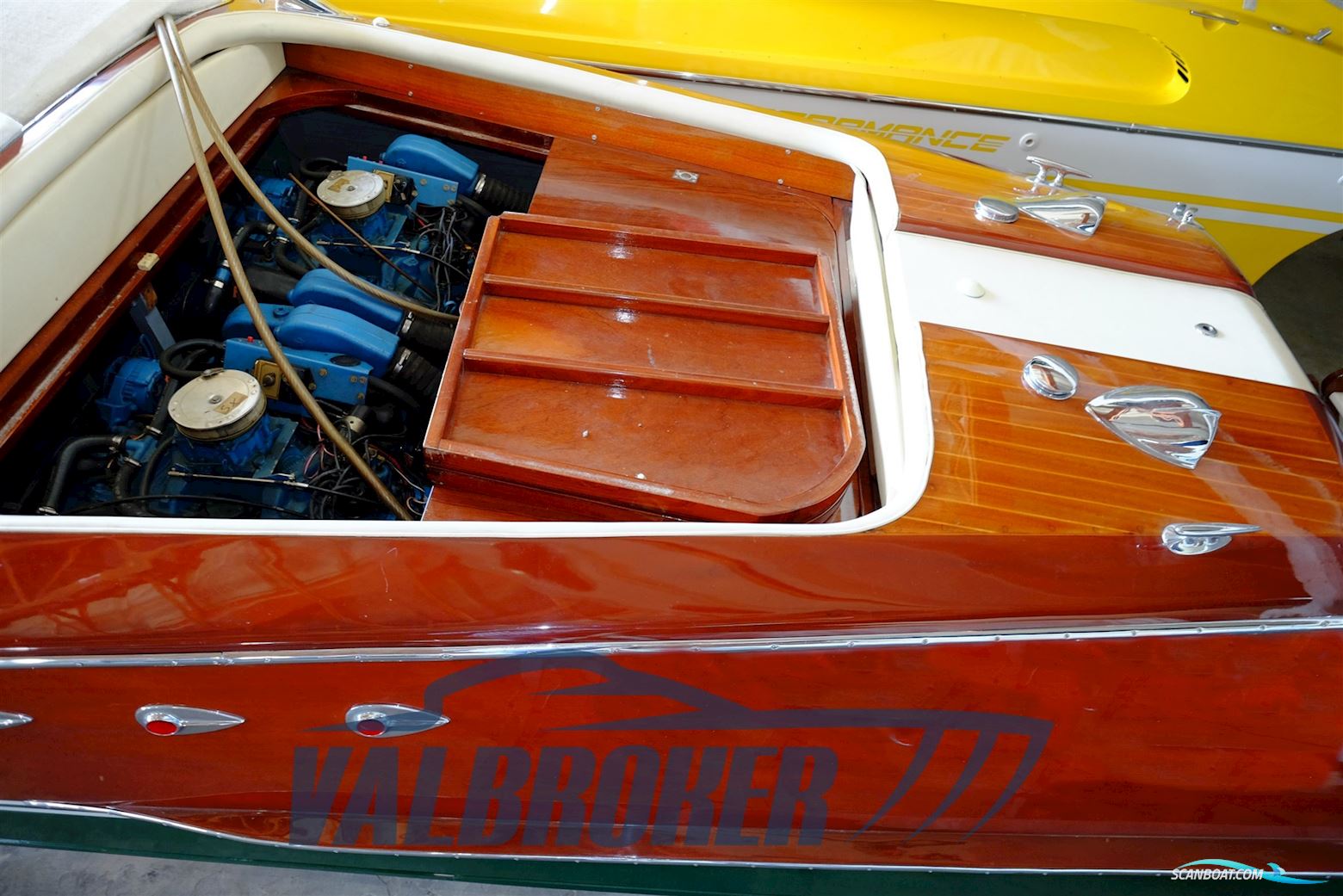 Riva Tritone