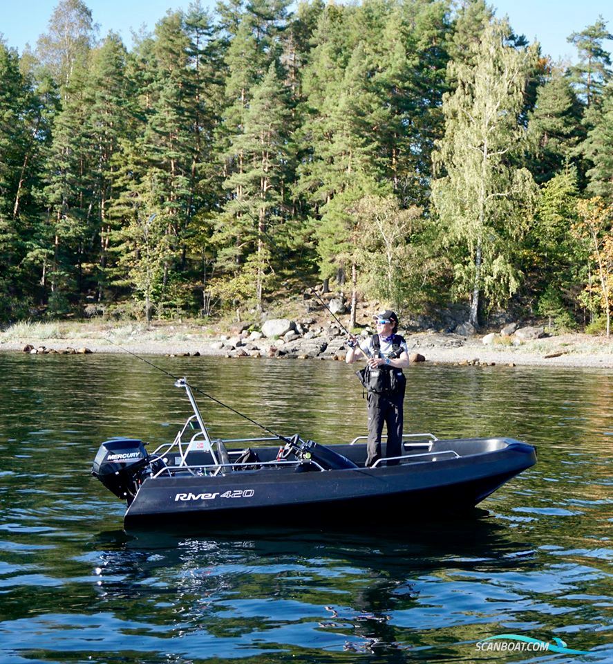 River 420XR
