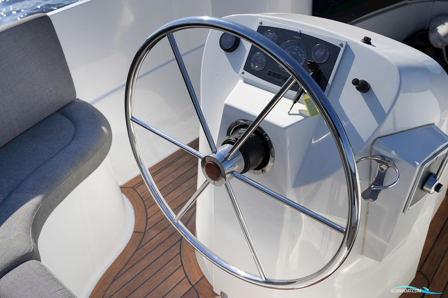 Riviera 24