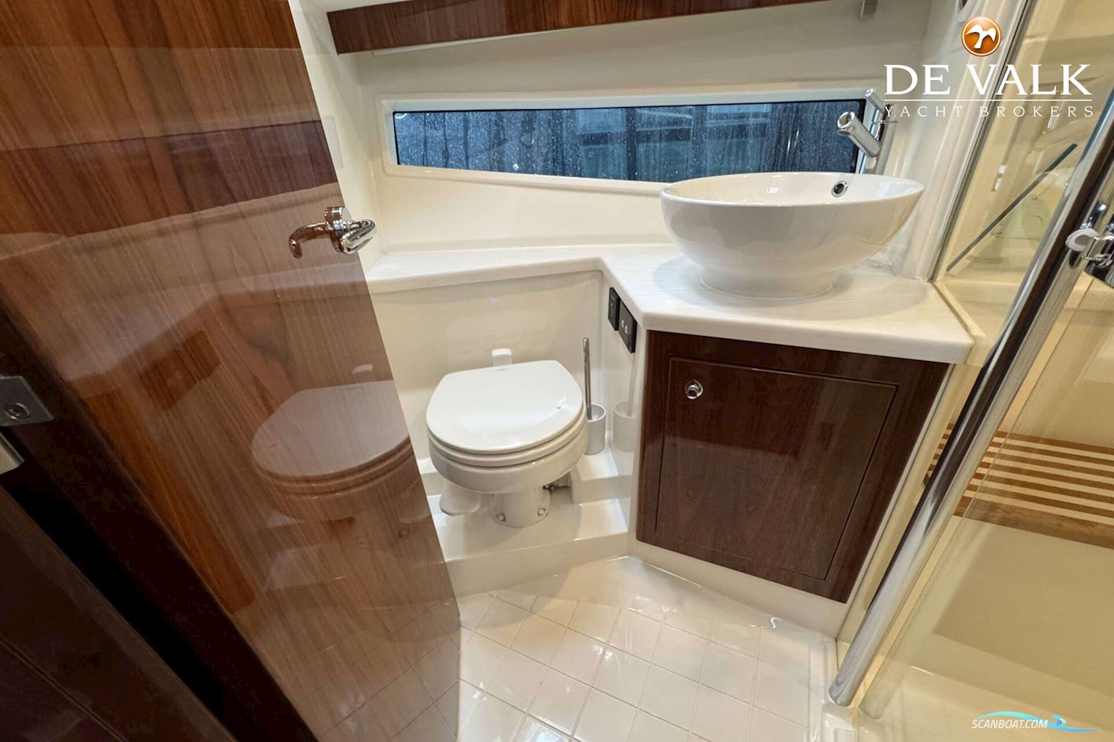 Riviera 39 Open Flybridge