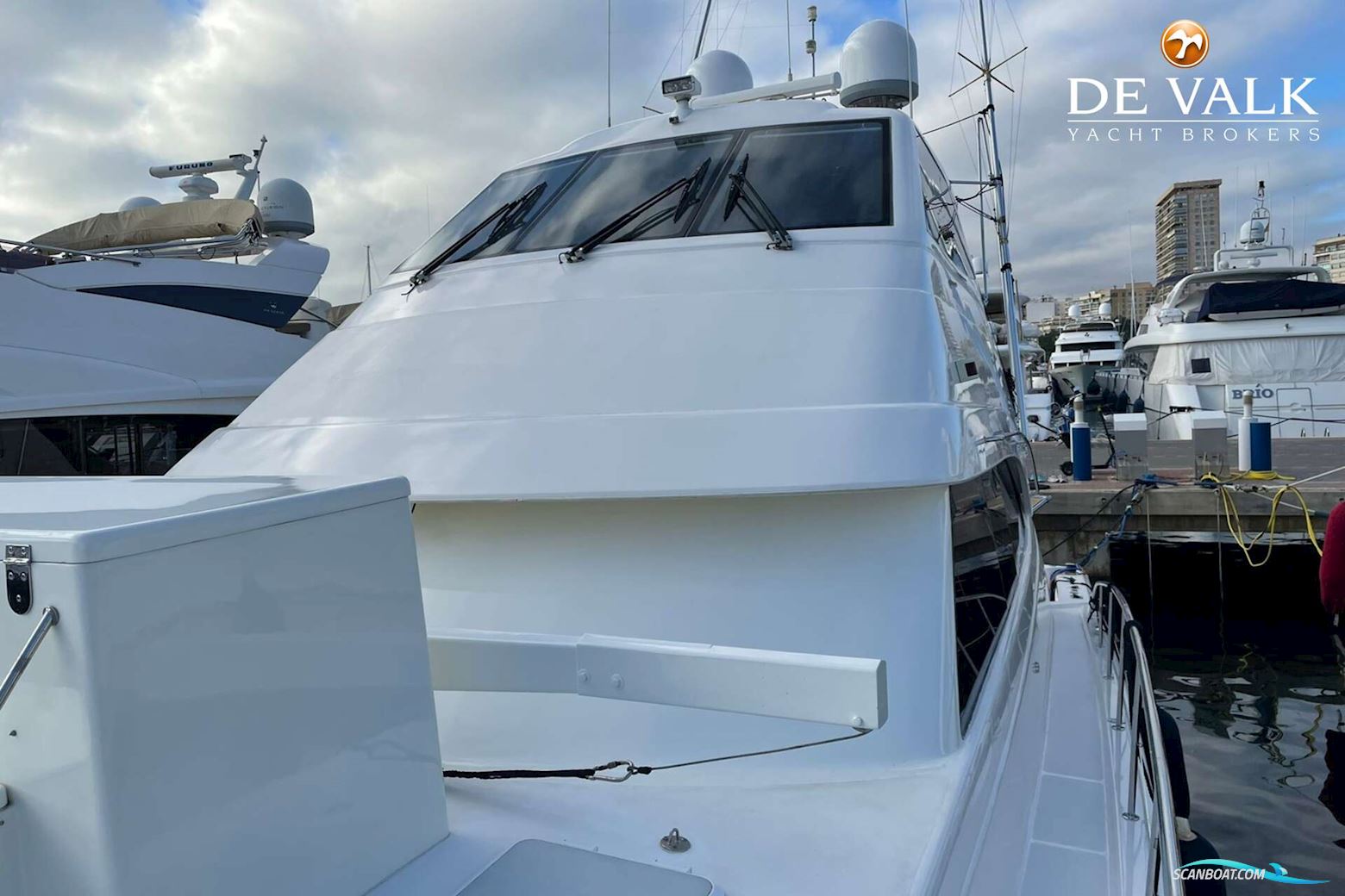Riviera 58 Enclosed Flybridge