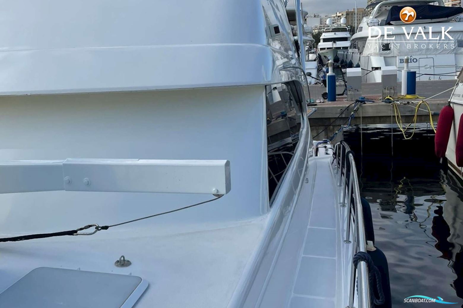 Riviera 58 Enclosed Flybridge