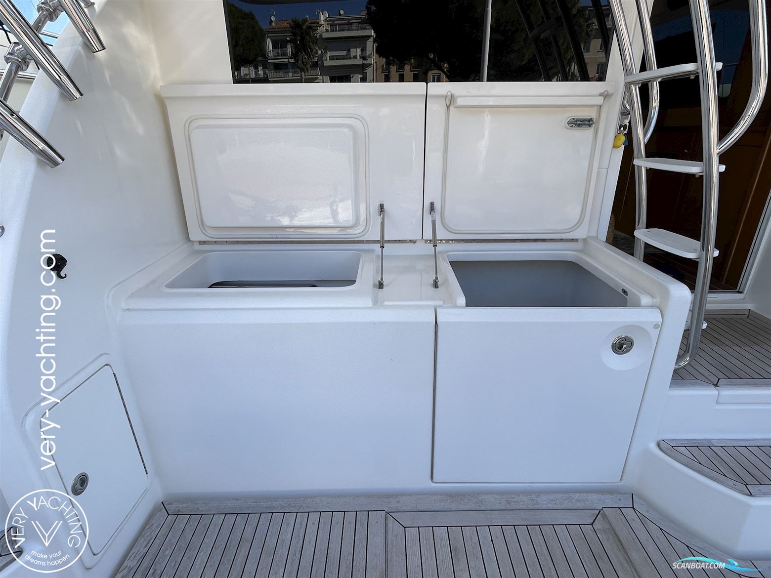 Riviera Marine 58 Open Flybridge