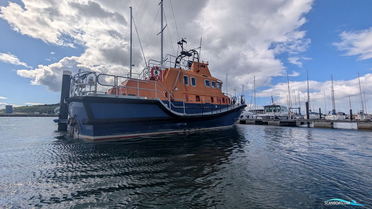 Rnli Lifeboat Severn Class