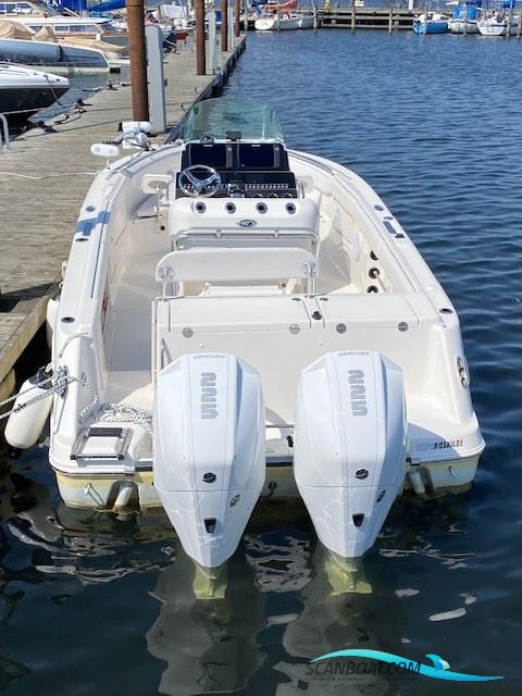 Robalo R260 (CE/B)