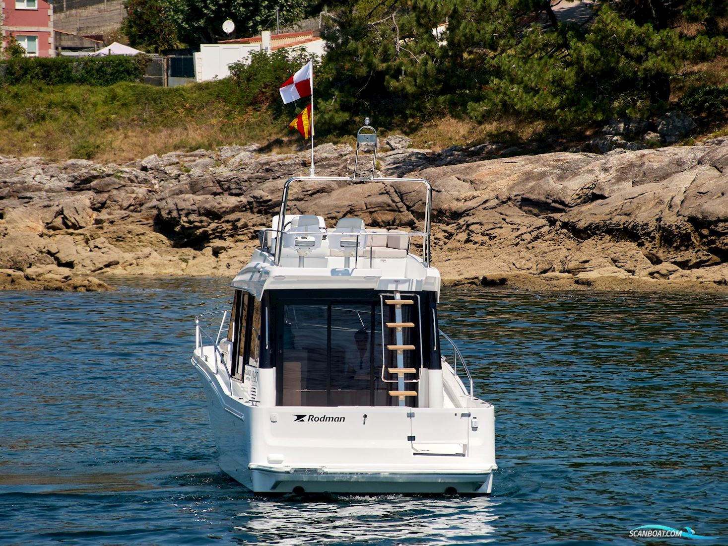 Rodman 1090 Evolution Flybridge