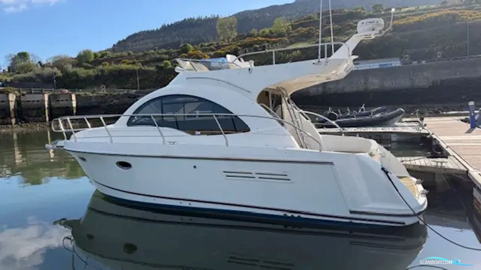 Rodman 30 Cruiser Flybridge