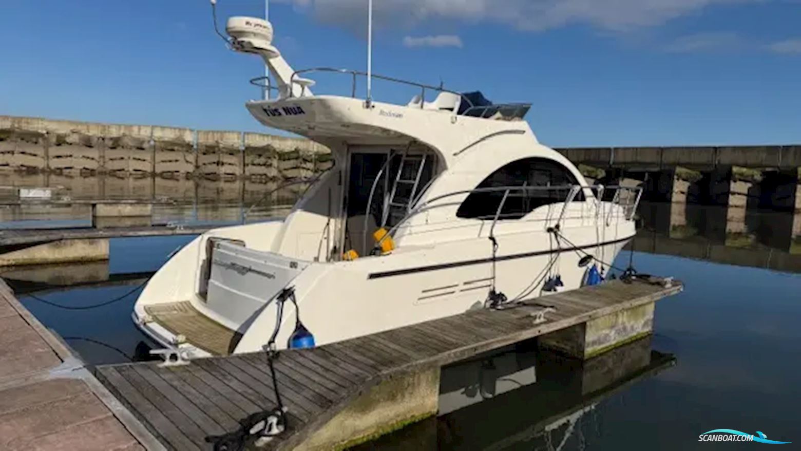 Rodman 30 Cruiser Flybridge