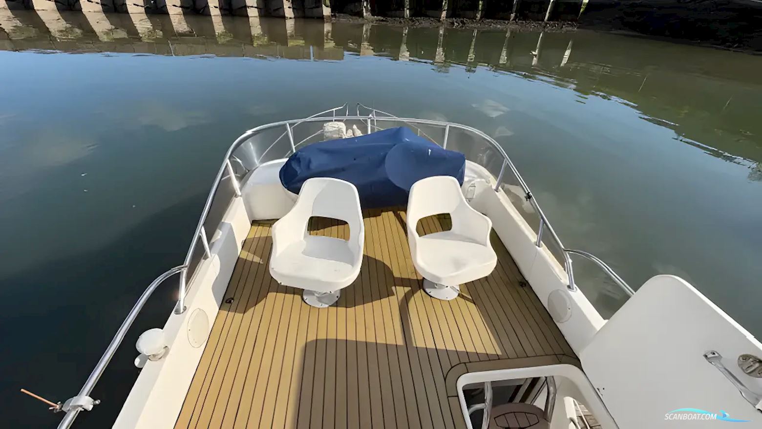 Rodman 30 Cruiser Flybridge