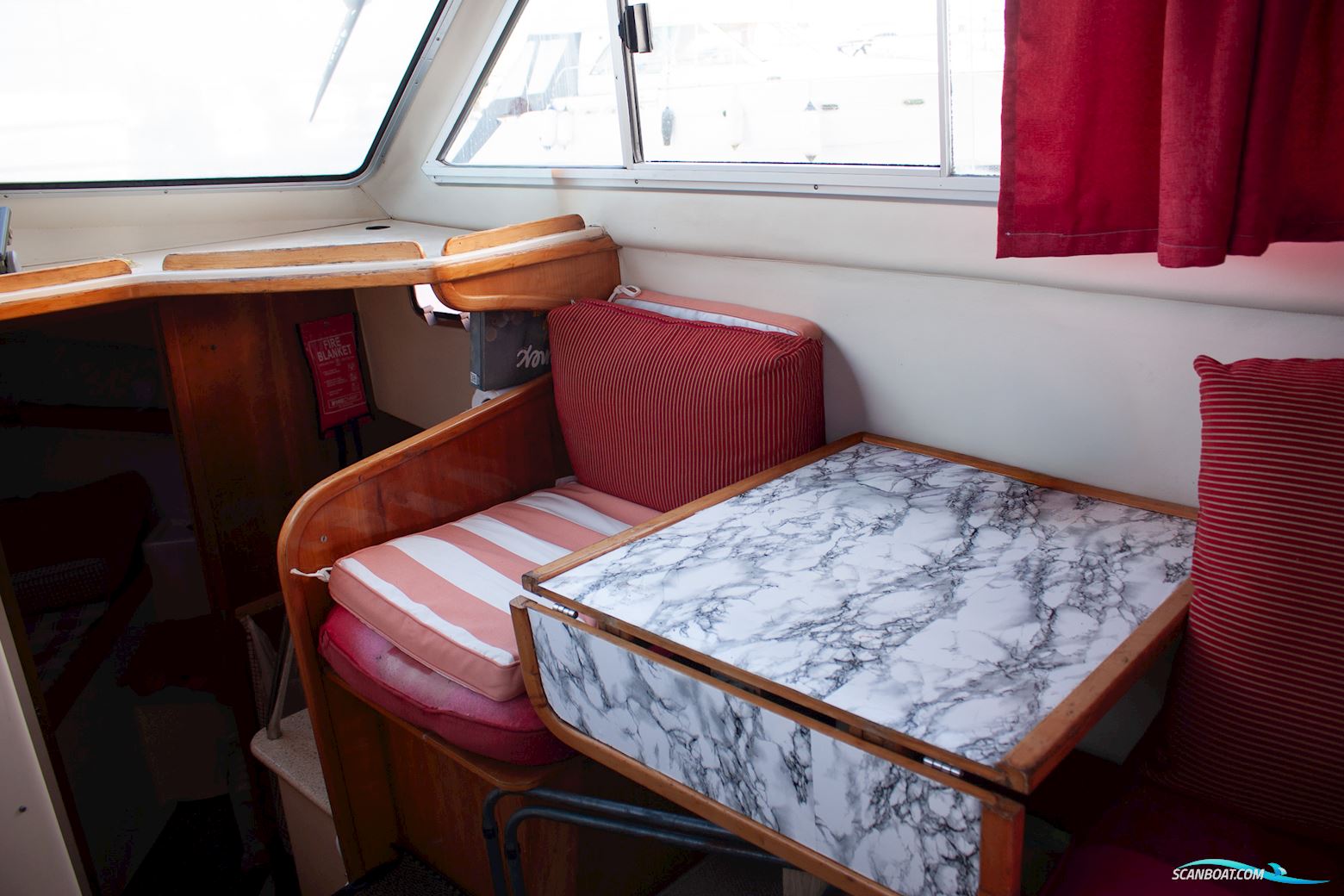 Rodman 800 Flybridge