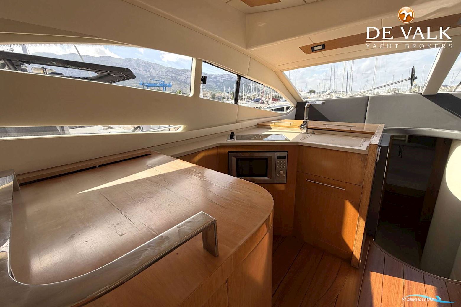 Rodman Muse 44