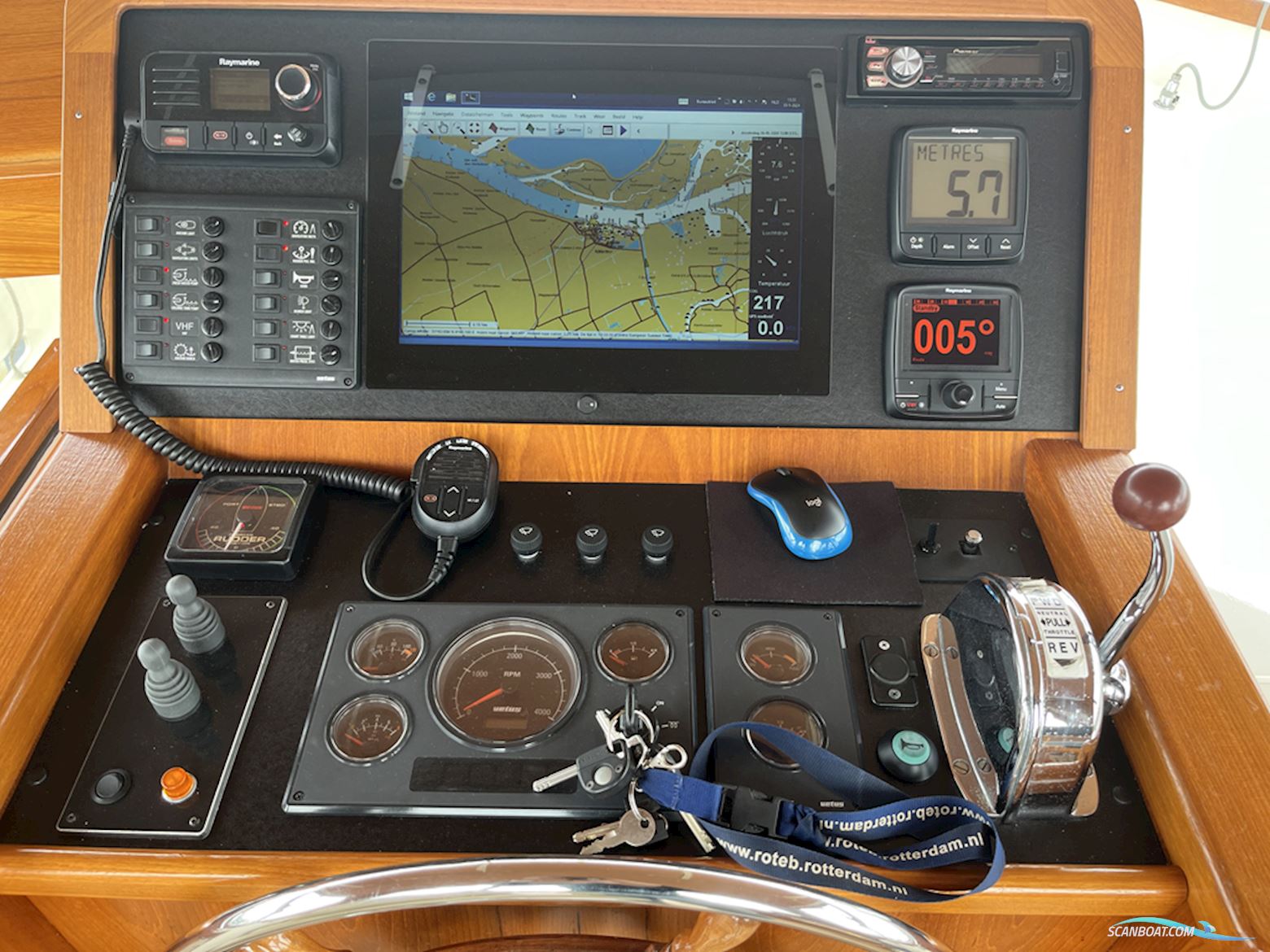 RONDSPANT Azza Kotter 13.20