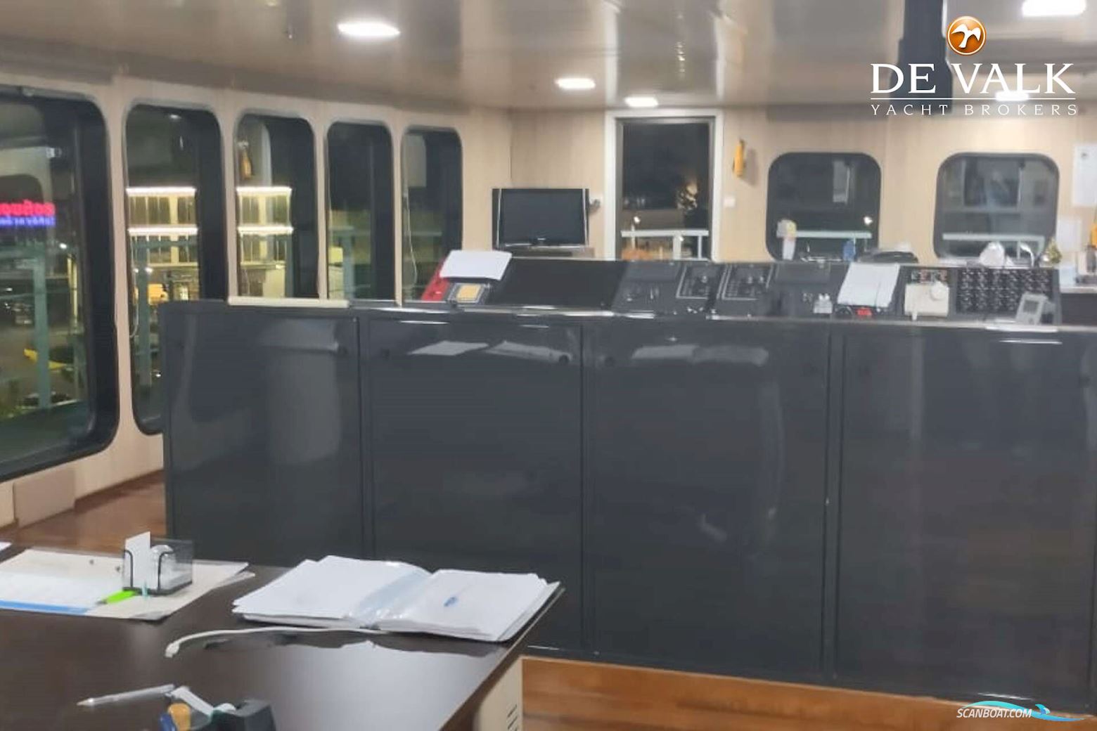 RO/PAX DOUBLE ENDED FERRY 78 M