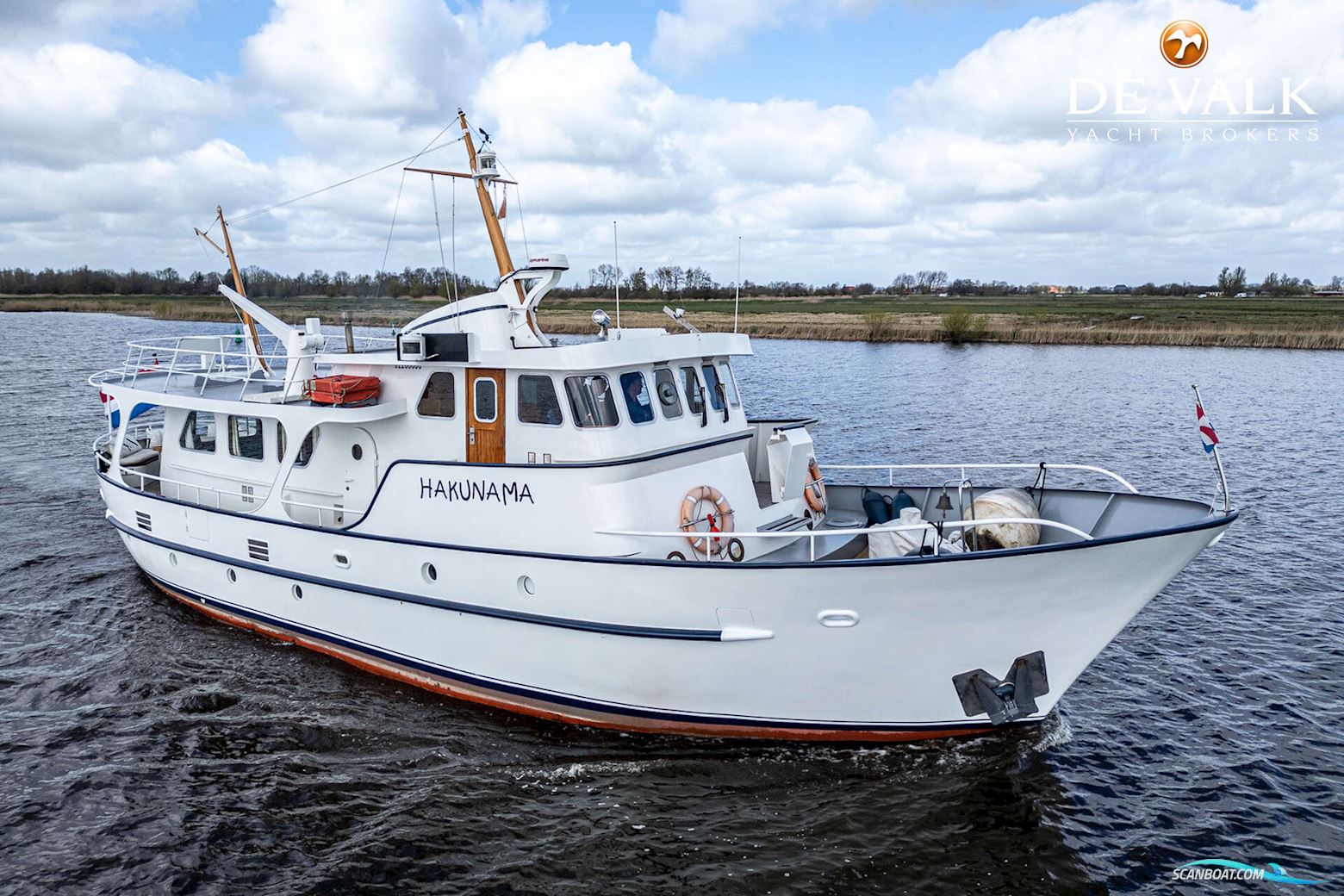 Round Bilged Motor Kotter