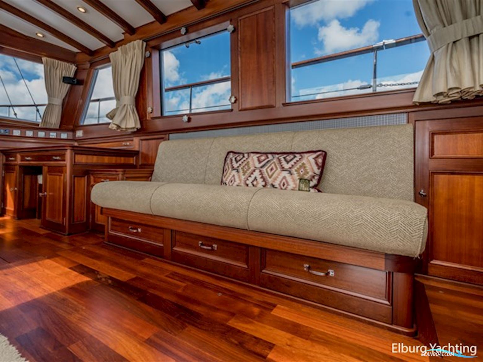 Roundbilge Lunstroo - 56 