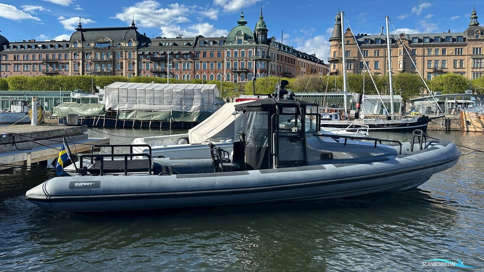 RUPERT 32 CABIN