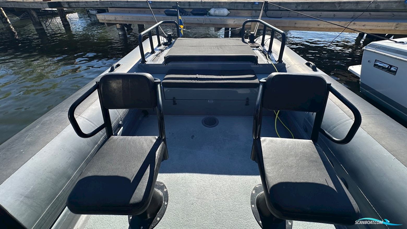 RUPERT 32 CABIN