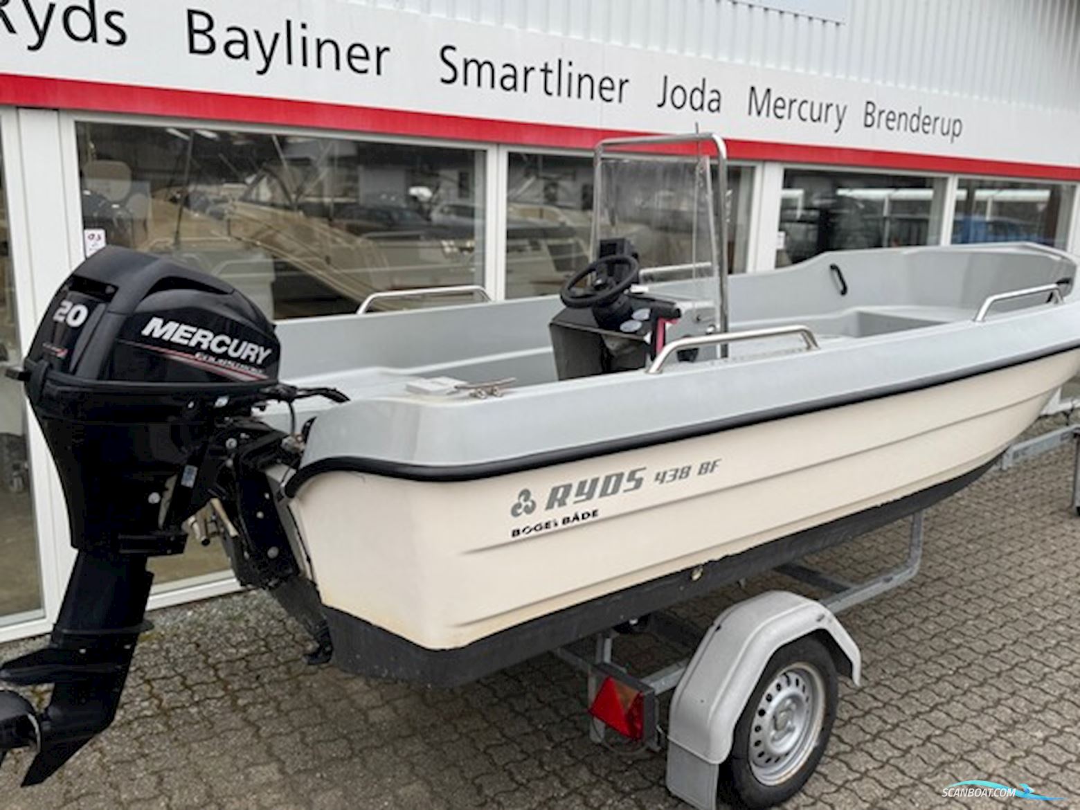 Ryds 438 BF Big Fish Med F20 Mercury Elpt 4 Takt og 500 kg Brenderup Bådtrailer