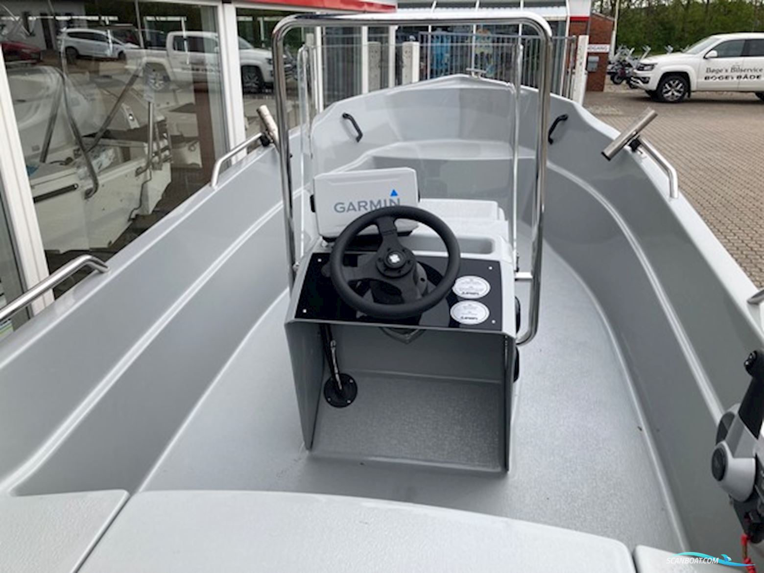 Ryds 438BF med 20 hk Mercury-EFI 4 takt - Anvisningssalg