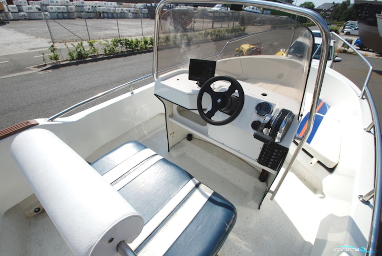 Ryds 485 DL Styrepultsbåd