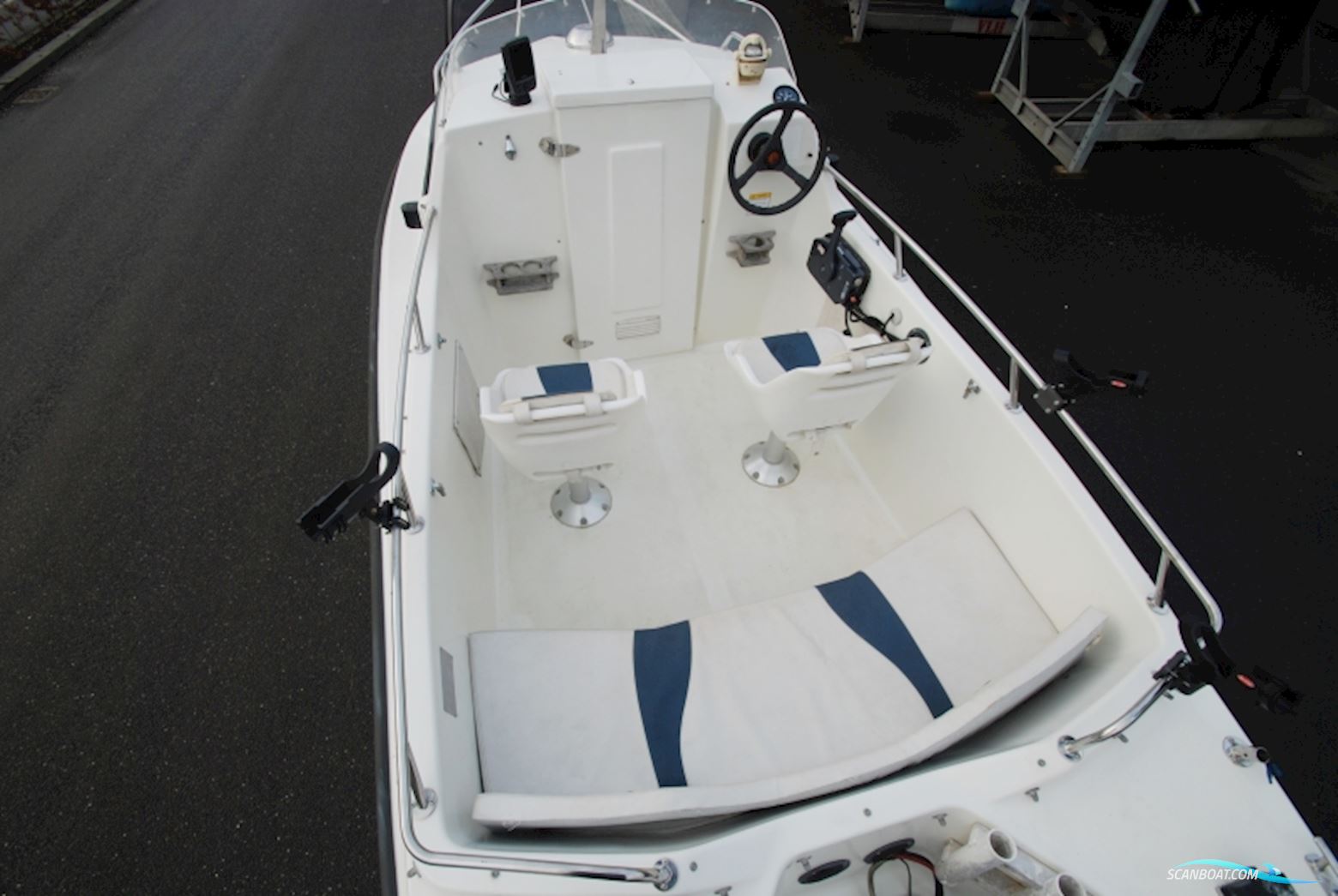 Ryds 485 FC Kabinebåd