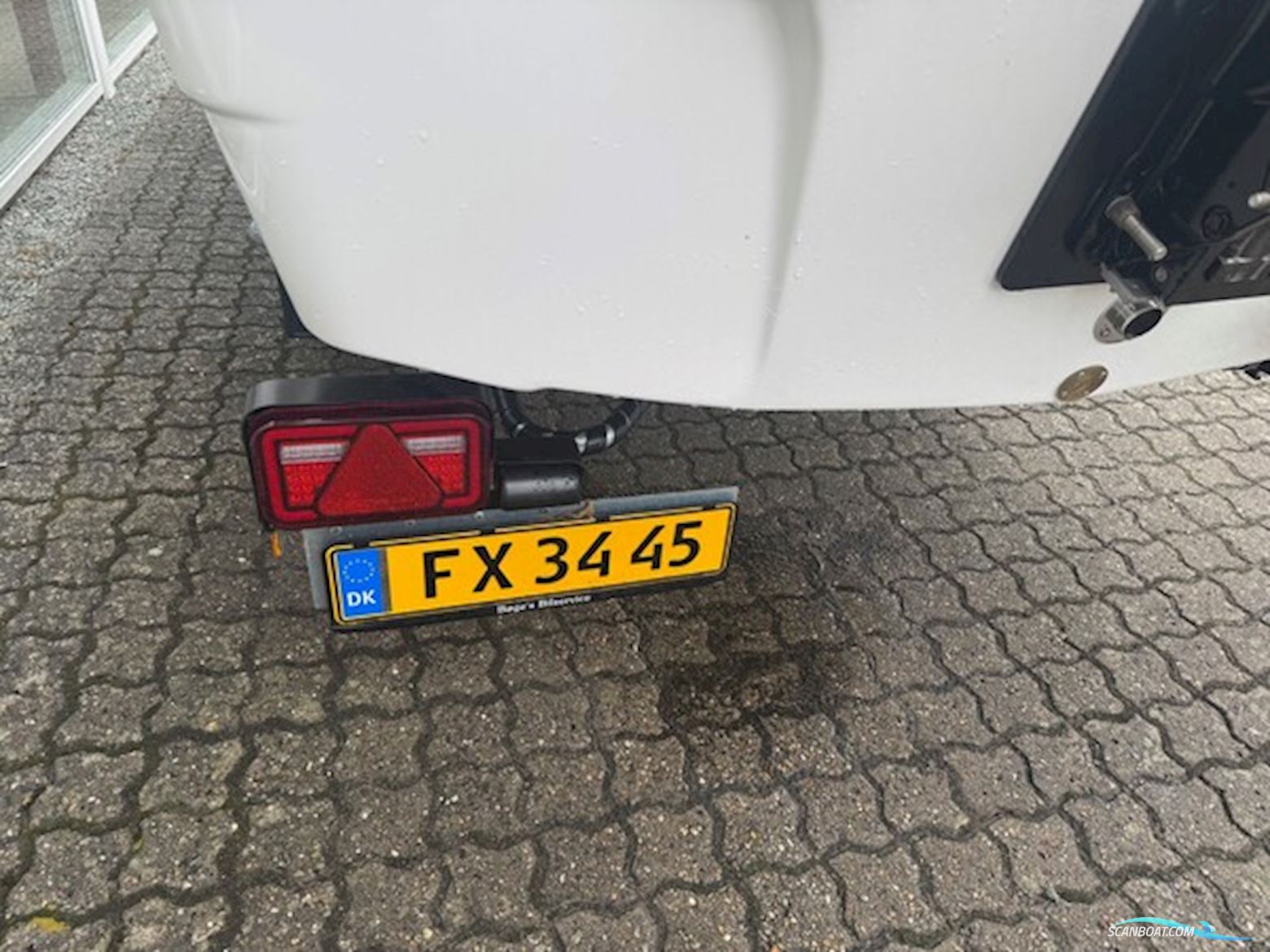 Ryds 486 BF Med 50 hk Mercury-Efi 4 Takt og 750 kg Brenderup Ubx Bådtrailer