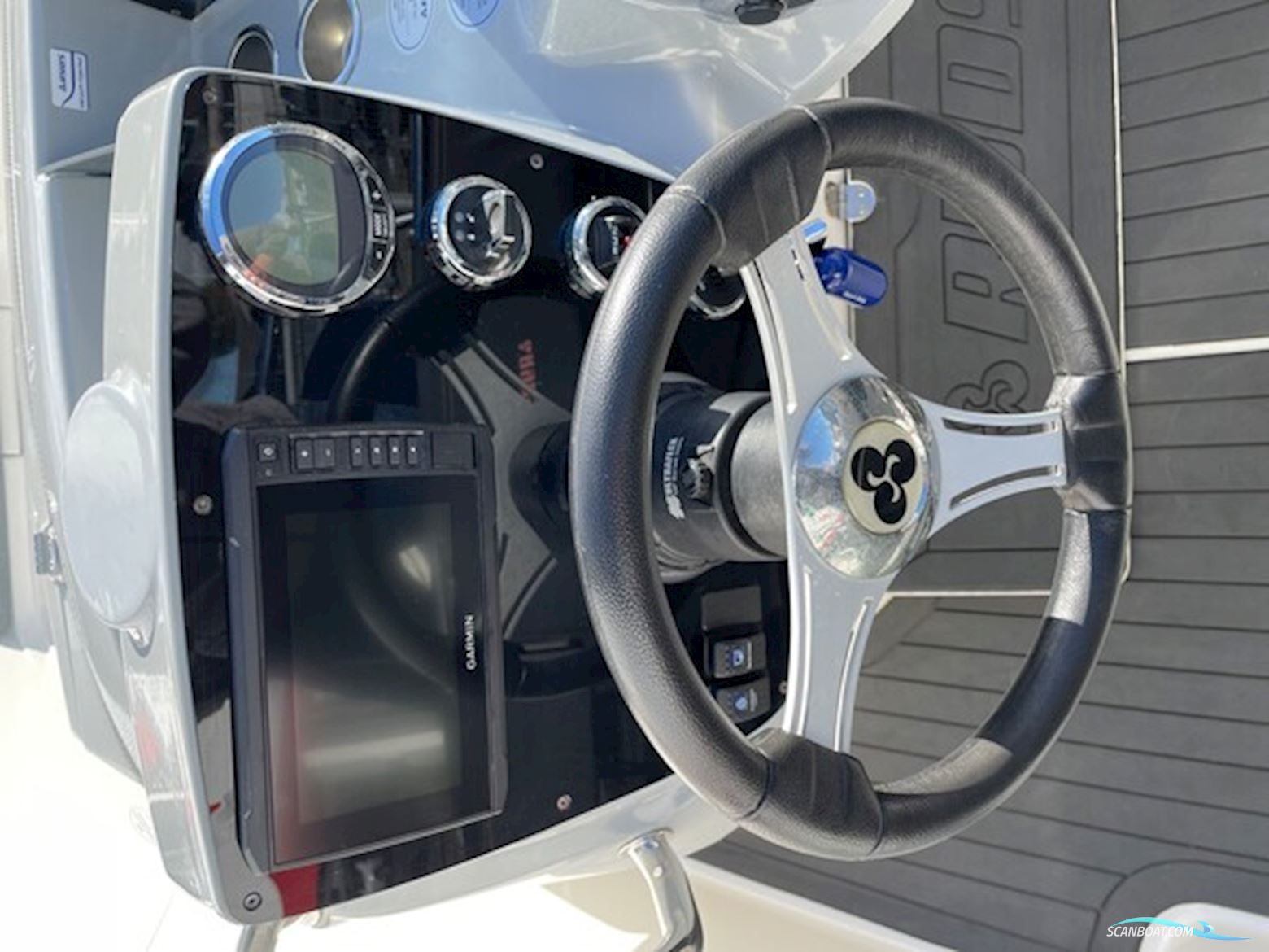 Ryds 548 sport med Mercury F100 EFI ELPT og Nysynet Brenderup 1300 kg trailer - Anvisningssalg - SOLGT