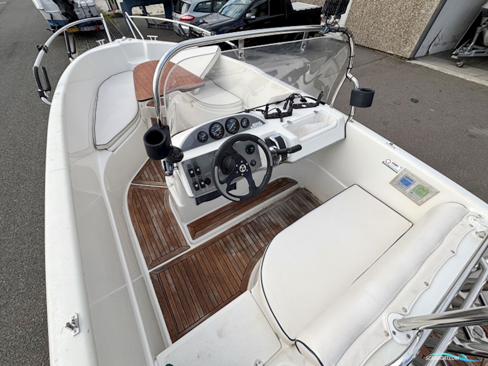 Ryds 568 GTI Styrepultsbåd