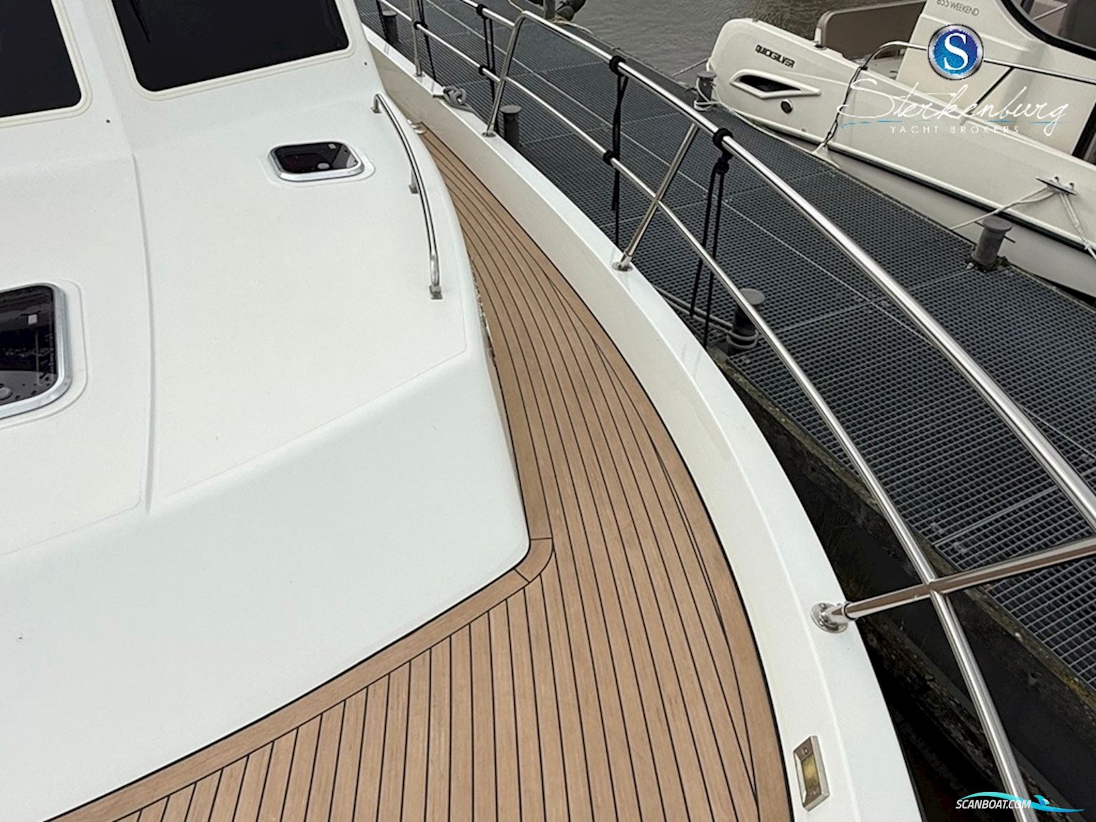 Sabre Yachts Sabreline 47