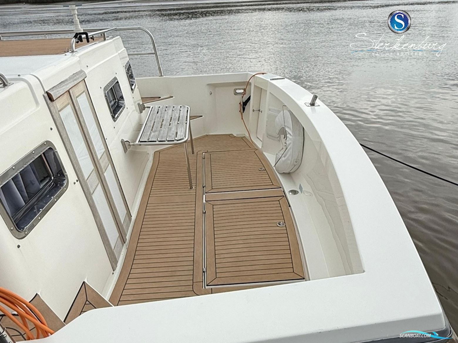 Sabre Yachts Sabreline 47