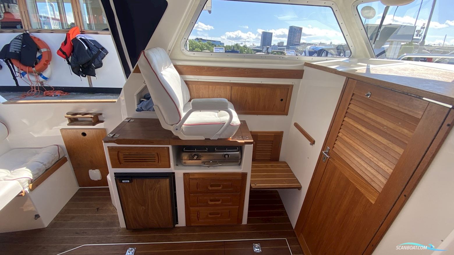 Saga 27