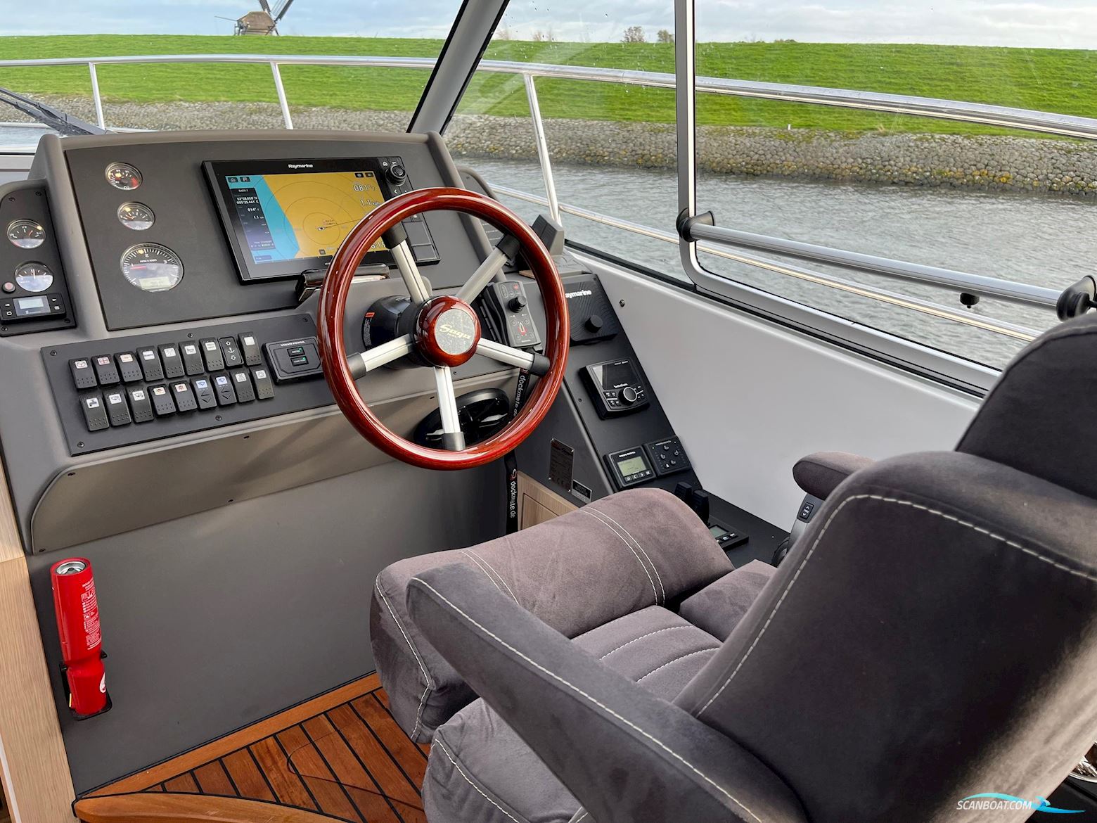 Saga 385