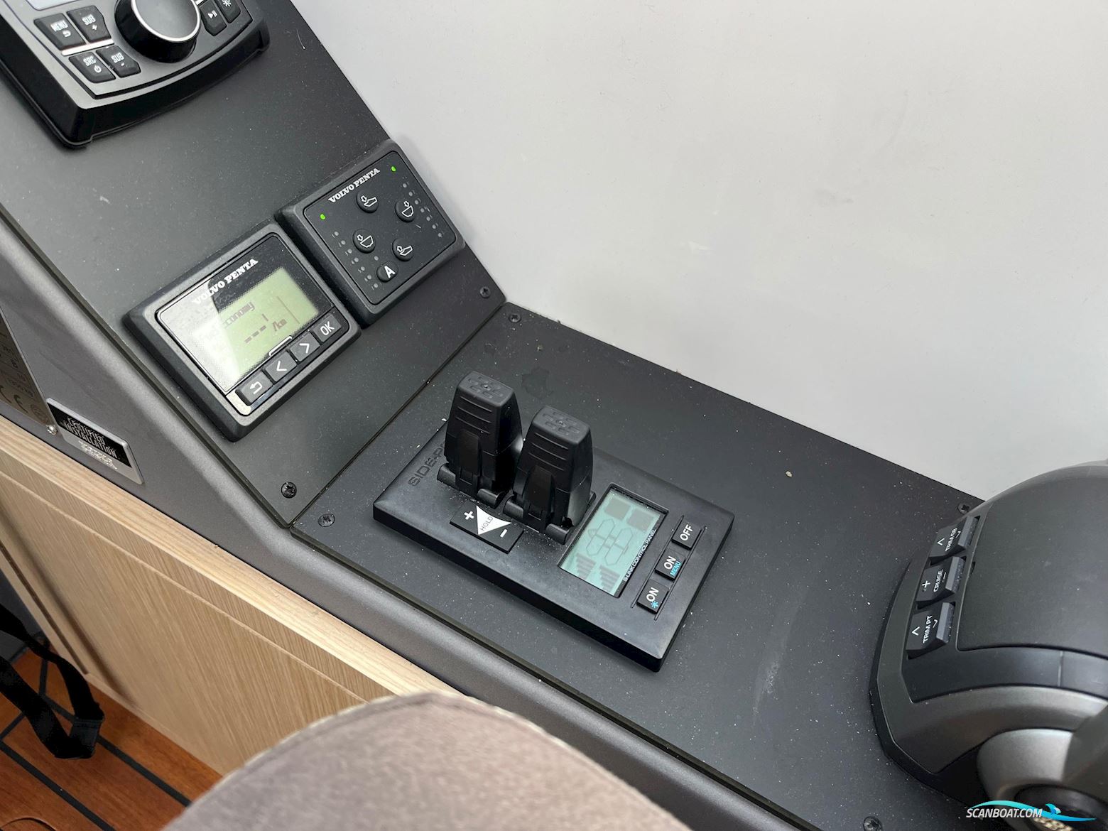 Saga 385