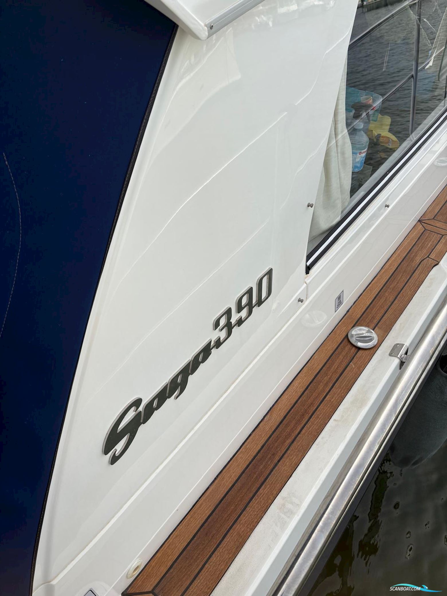 Saga 390