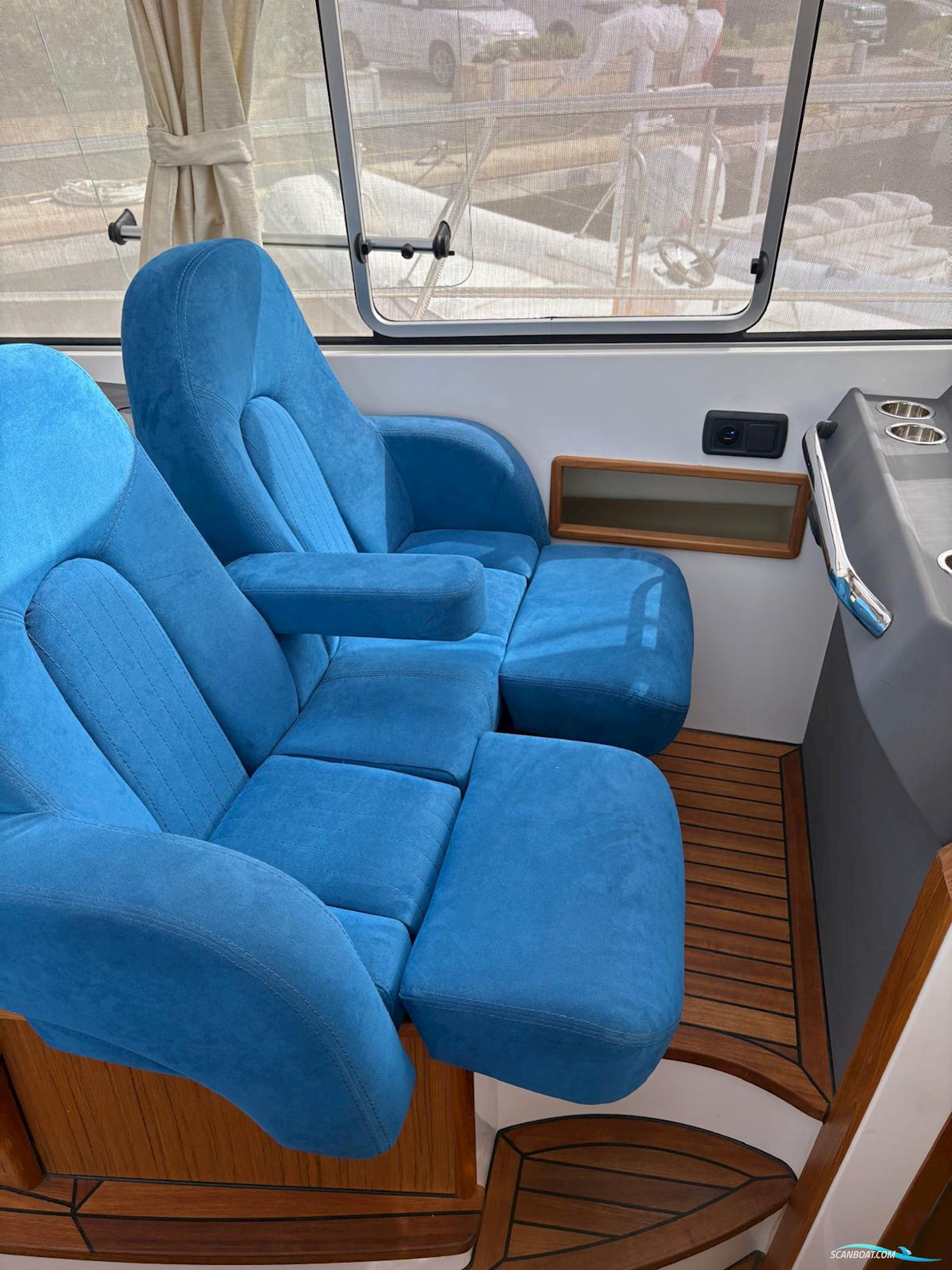 Saga 390