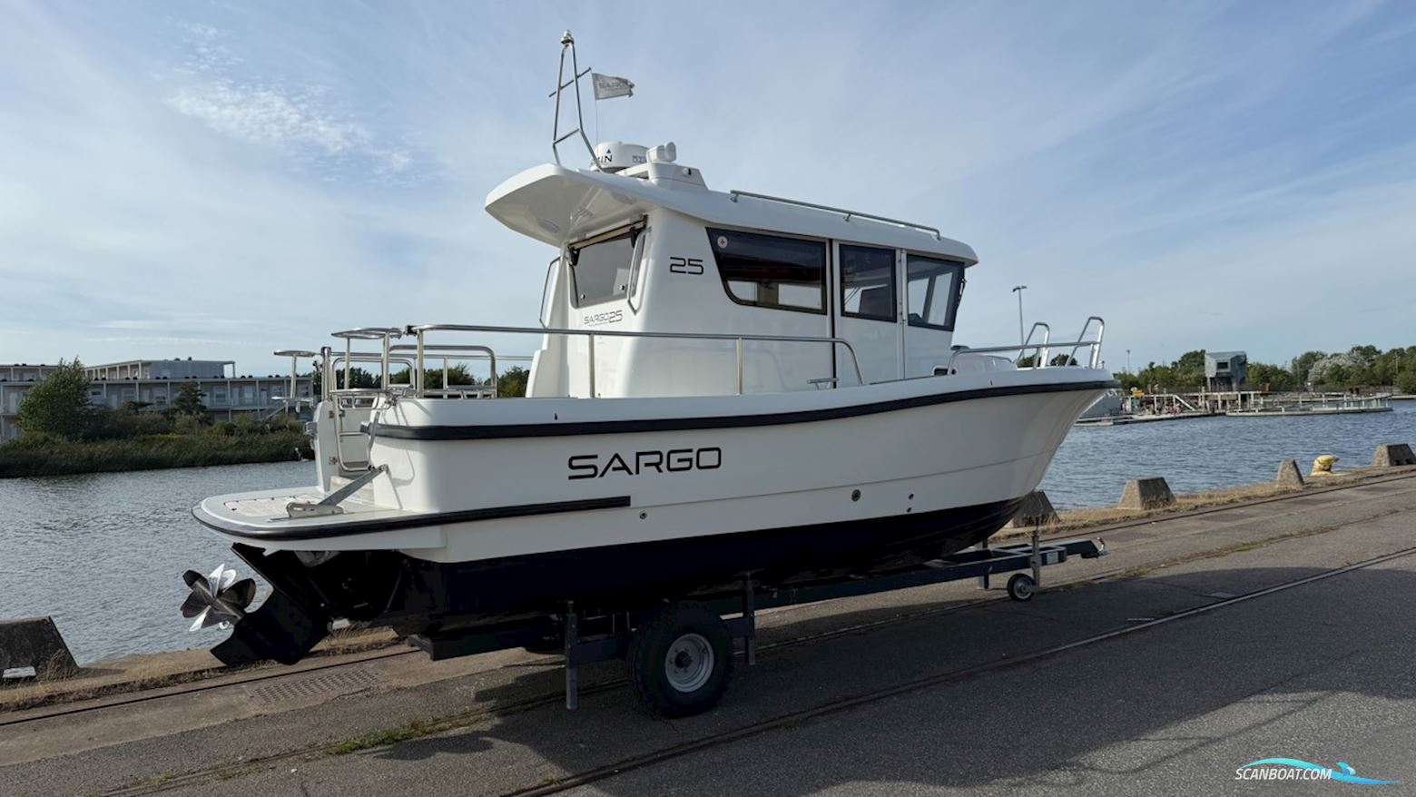 Sargo 25