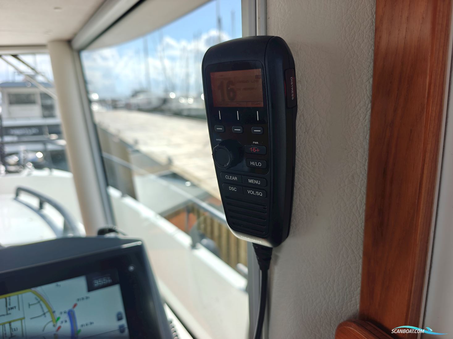 Sargo 33 Explorer